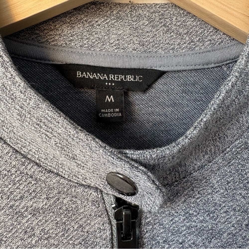 Banana Republic Factory Pique Moto Jacket in light gray size Medium - Picture 3 of 10